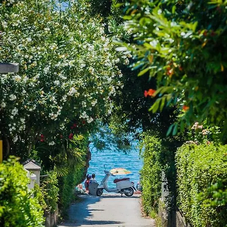Appartement By The Sea Kastel Stari, - 11352