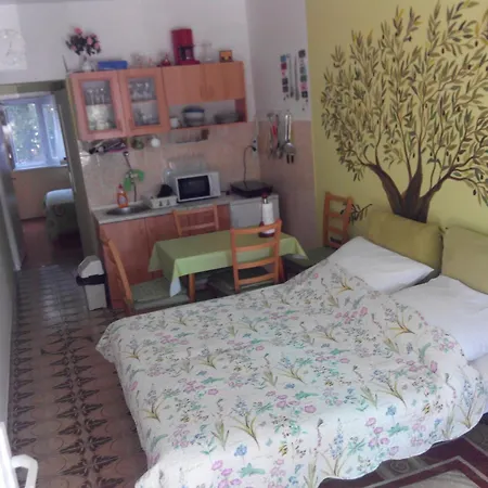 Appartement By The Sea Kastel Stari, - 11352